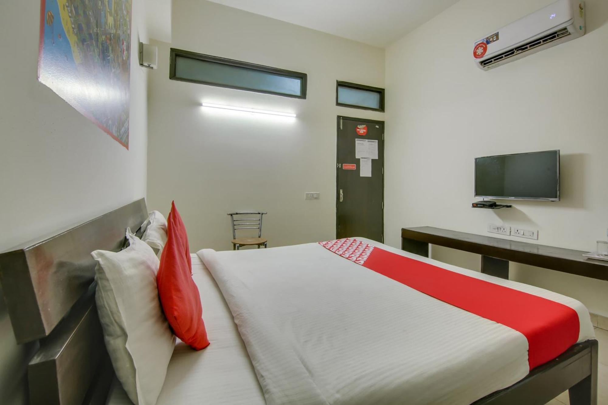 גורגאון Hotel O Dream View Near Omaxe Celebration Mall מראה חיצוני תמונה